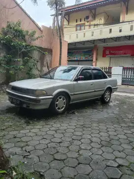 Toyota Twincam 1989 Bensin