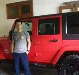 Mencari dengan serius untuk menjadi supir pribadi atau kantor