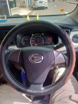 Sigra R Deluxe 2016 mt
