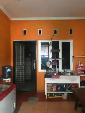 Jual kontrakan 1 pintu