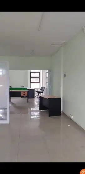 Disewakan Ruko Strategis Mainroad Batununggal Cocok Untuk Usaha