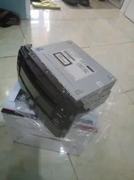 Head unit original Toyota Rush