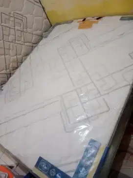 Divan dan kasur spring bed tipe firm elite exclusive 160x200 msh baru