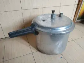Panci Presto Buatan Luar Negeri 8 Ltr Bahan Tebal Jadul Antik Mulus