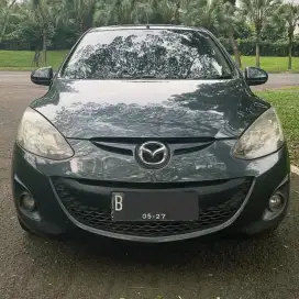 MAZDA 2 R 2011 SDN ABU-ABU MET PAJAK PANJANG MULUS ISTIMEWA SIAP PAKAI