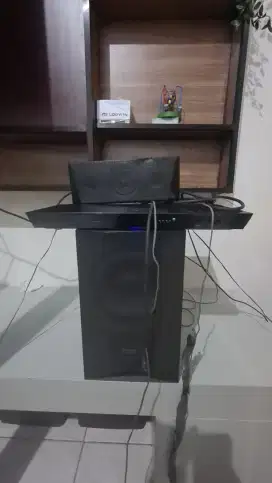 SONY HOME THEATER BDV-E6100