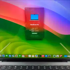 Macbook Pro M3 14 Inch Ram 8 Ssd 1 Tb lengkap full set like new Space