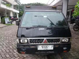 Mitsubishi L300