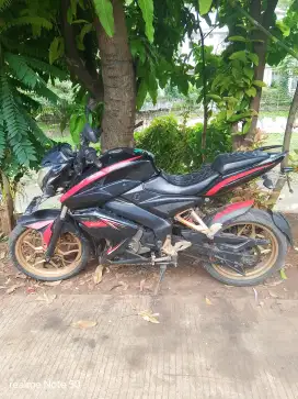Kawasaki bajaj pulsar 200ns ajib bu