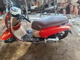 Honda scupy 2016 007brong