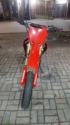CRF 2023 MODIF GANTENG LOW KM ORIGINAL TT/DIJUAL DIBELI/CASH NEGOTIPIS