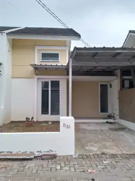 Disewakan/dijual