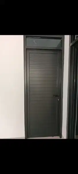 Kusen aluminium partisi aluminium pintu aluminium kaca