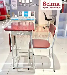 Meja sekolah selma