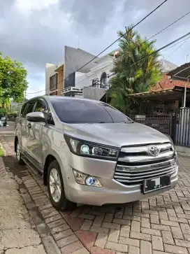 Innova Reborn V Diesel 2019 AT Matic 2.4 Solar Silver 2GD