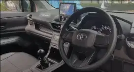DI BUTUHKAN DRIVER TAXI