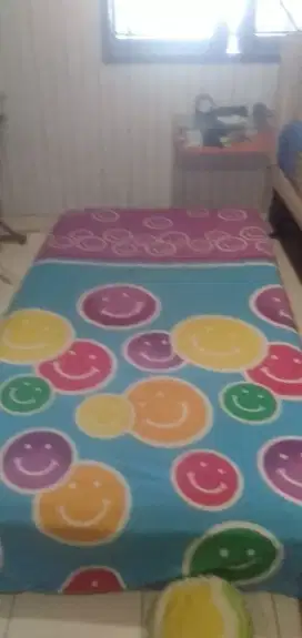 Tempat tidur 1 set ukuran 100 X 200