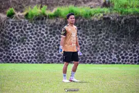 Mencri pekerjaan sbgai Driver  .pribadi/ kantor/jmut sekolah  sim A