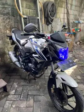 Jual cb 150r 2015 ss lengkap hidup