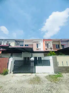 RUMAH 2 LANTAI CUMA 500 JUTAAN MEDAN SUNGGAL