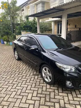 Toyota Corolla Altis Type V 2.0 Tahun 2011