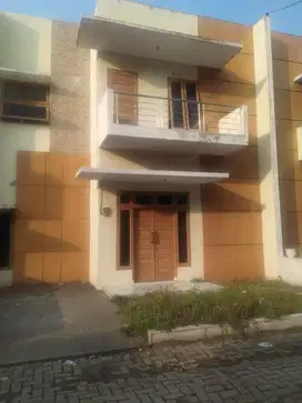 Di jual perumahan town house