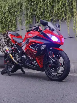 kawasaki ninja 250 FI Red