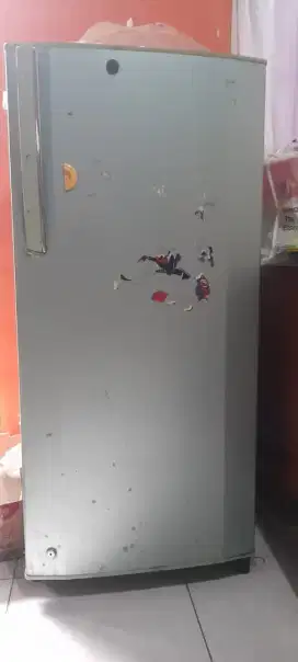 KULKAS LG 1 PINTU BAGUS POL