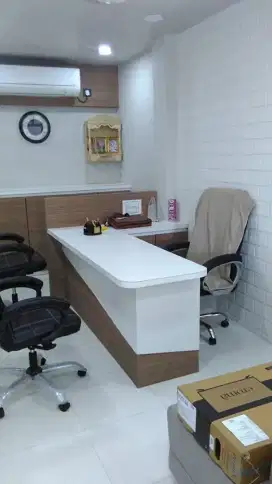 Meja kerja , Meja resepsionis , Meja rapat
