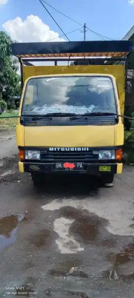 Colt diesel ps 100 petak tahun 2003