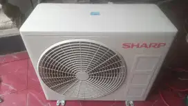 Outdoor ac 1/2 pk sharp R32
