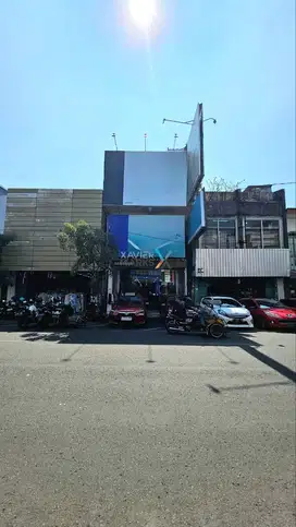 Dijual Ruko, Ruang Usaha Strategis di Poros Jalan Pasar Besar, Malang