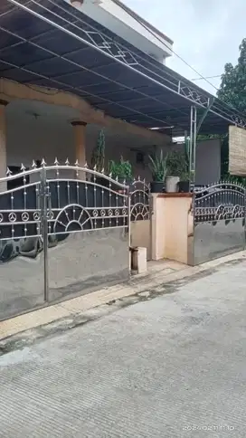dijual cepat rumah mewah 2 lt di Pulo Gebang, JakTim