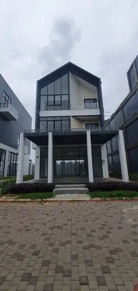 Dijual Ruko Baru New East JGC