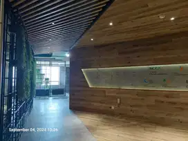 DIJUAL OFFICE TOWER PAKUWON CENTER TUNJUNGAN PLAZA