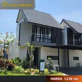 Rumah Mewah 2 Lantai Bebas Banjir Lokasi Sangat Strategis Akses Mudah