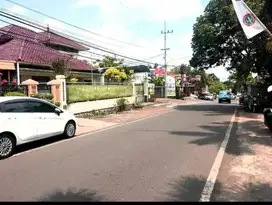 Dijual Cepat Rumah Poros Jalan Candi Mendut Suhat dekat Kampus UB