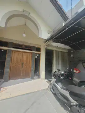 Dijual Rumah Batununggal Dalam Cluster lokasi dekat tol Buah Batu