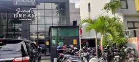 Rumah Tua Hitung Tanah di Kawasan Pemukiman Elite Kebayoran Baru Selan