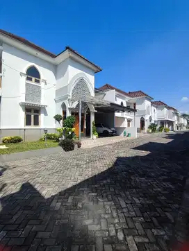 rumah mewah elegan
