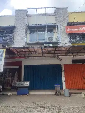 ruko 2 lantai  siap pakai pinggir jalan raya binong