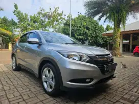 DIJUAL  Honda HR-V tipe E AT tahun 2016