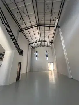 Disewakan Gudang Bizpark PIK 2 9x30 Brand New