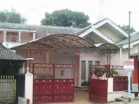 Dijual Rumah Luas Dan Murah di Jatibening