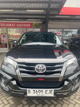 DIJUAL CEPAT Fortuner VRZ TRD 2020 Diesel