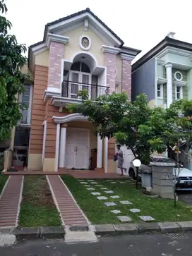 Rumah Cluster Terdepan , Sebrang Mal SMS Cluster Alexandrite