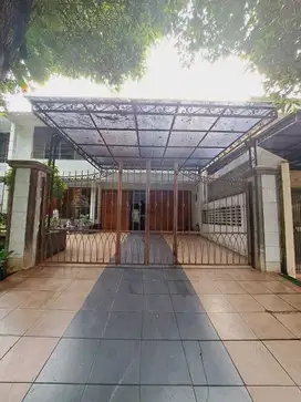 Dijual Rumah mewah Di Pondok Indah