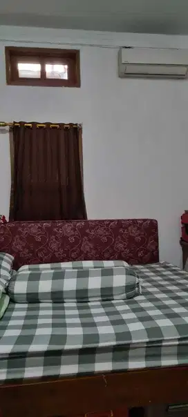 Dijual Rumah Cantik di Menteng Bintaro