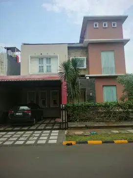 Rumah murah siap huni di Bsd  Puspita Loka Serpong