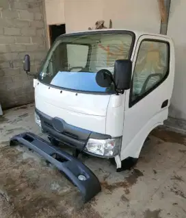kabin hino dutro fullset ori copotan